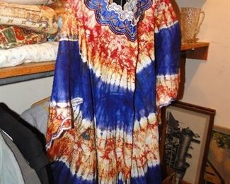 Vintage tie dye caftan
