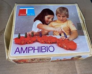 Tupperware Tupperware Toys Amphibio $15.00
