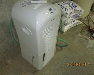 Dehumidifier 