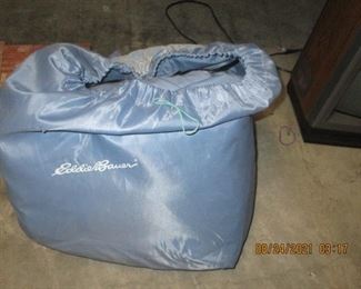 Eddie Bauer air mattress with pump