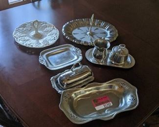 Decorative dishware - Silver plated