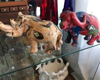 $ 20.00 - Pair of Swazi Candles made in Africa -Includes a  Water Buffalo and a Rhino