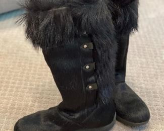 Technica size 7 fur boots. 