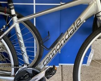 Cannondale Quick  size M frame. Photo 2 of 2. 