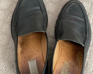 Assorted men's designer dress shoes in size 8 through 10. Brands included Barneys New York, Prada, Cole Haan, Todd's, etc. Photo 1 of 9.