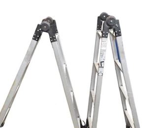 19. ESTWAY Folding Ladders
