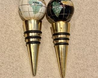 "Globe" wine stoppers