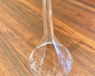 Etched glass wine aerator
