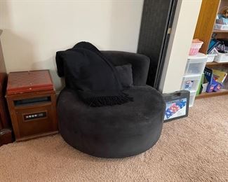 Black modern chair