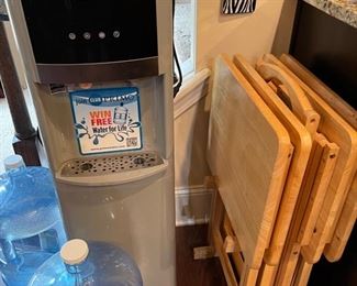Primo Water Dispenser, tv trays