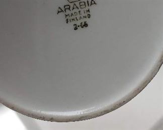 Arabia butter dish