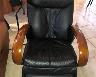 Human Touch Massage Chair 