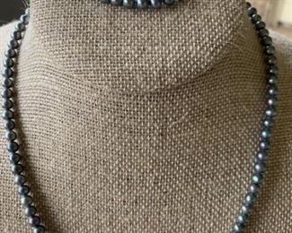 14k Gold & South Sea Black Pearl Necklace and Bracelet Set