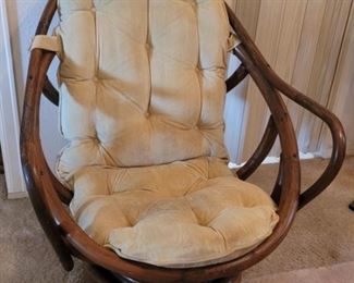 Rattan Swivel Rocker Chair with Cushion