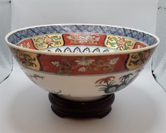 Japanese Imari Style Porcelain Footed Bowl, repro