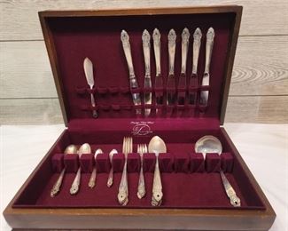 (39) Prestige Silver Plate Flatware Set in Case