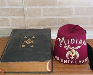 Free Mason Bible & Hat