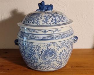 Vintage Chinese Blue & White Ceramic Rice Jar