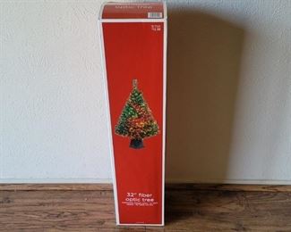 32in Fiber Optic Lit Christmas Tree is NIB