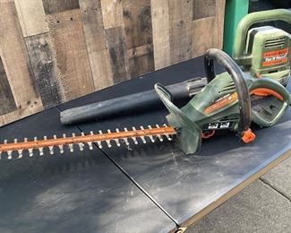 Black and Decker Hedge Trimmer and Blower/Vacuum