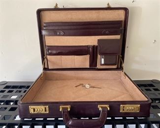 Vintage Conbination Lock Hadcase Briefcase