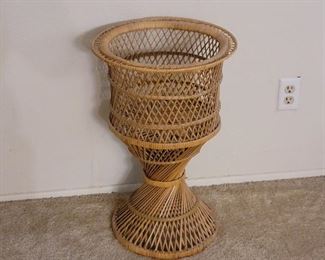 Wicker Potted Plant Stand