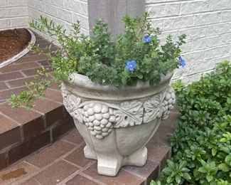 Concrete Garden Planter (there are a pair of these, 2 of 2)