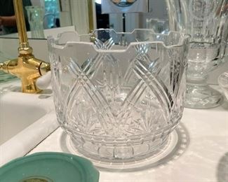 Crystal & Glassware - Bowls & Vases