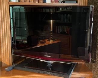 Samsung Flatscreen TV