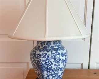 Blue & White Porcelain Table Lamp