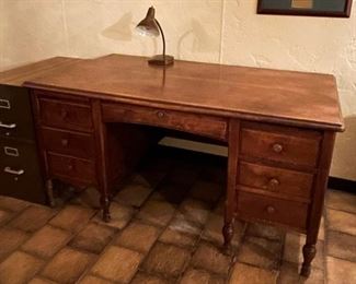 Vintage Keyhole Desk