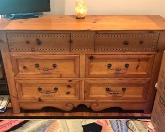 Very nice pine chest