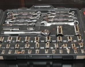TOOL SET