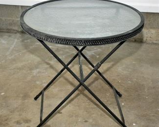 FOLDING OUTDOOR TABLE