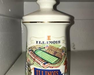 University of Illinois decanter... Old Fitzgerald - 1972.