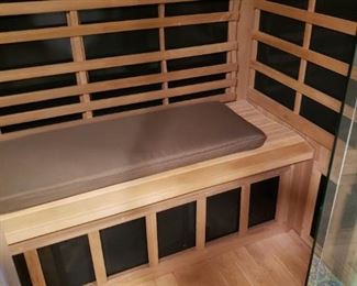 Jacuzzi 3 person infrared sauna, modular, can be taken apart
