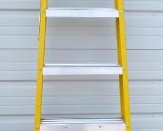 Werner 8' Fiberglass Step Ladder
