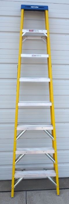 Werner 8' Fiberglass Step Ladder

