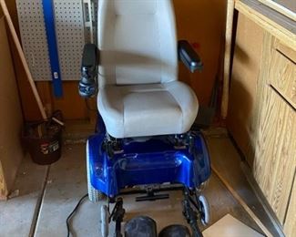 1100 Jazzy Motorized Wheelchair