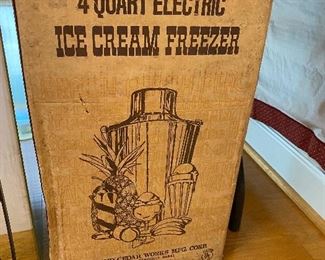 4 Quart Ice Cream Freezer