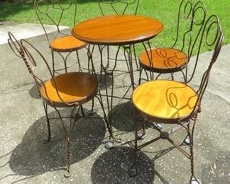 6 Piece Antique Ice Cream Parlor Table Chair Set