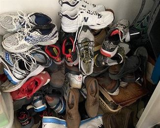 Tons of shoes 