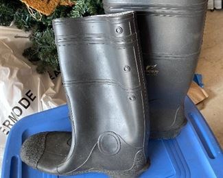 Rubber boots