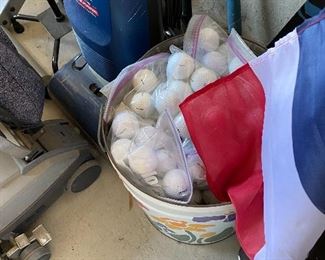 Tons and tons of golf balls