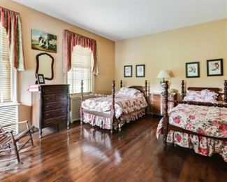 The Oldwick Estate – A Historic 1822 Federal Style Mansion Full Of Priceless Heirlooms