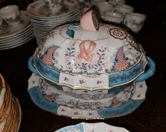 Large Herend Cornucopia China Set