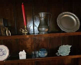 Assorted Primitives & Decorative Accessories