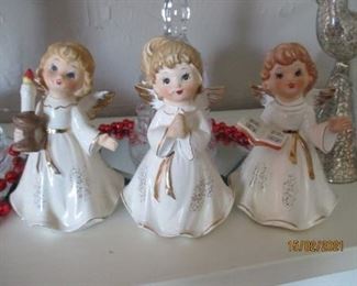 Antique angels 