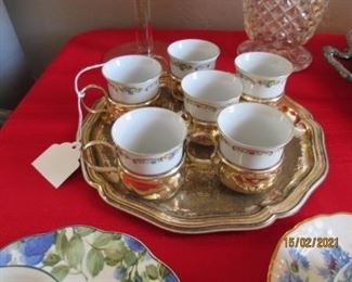 Demitasse set. 