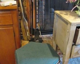 Fireplace tools/misc